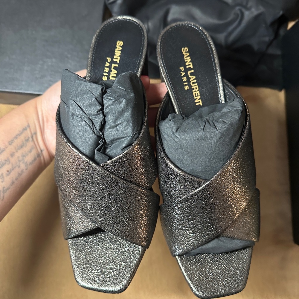 Saint Laurent Evora Mules